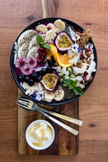 Windmill Cafe Bargara Dragonfruit Bowl