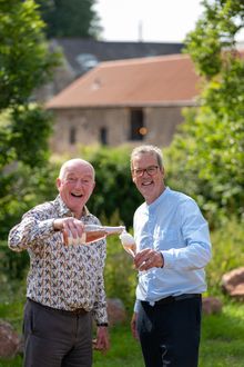 Oz Clarke OBE and Duncan Schwab, CEO and Head Winemaker at Sandridge Barton