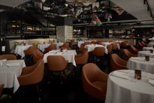 QT Sydney, Gowings Bar & Grill