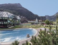 AQUA-DOME-Tirol-Therme-Laengenfeld