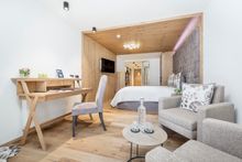 Room-at-Das-Central