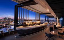 Zephyr Sky Bar 