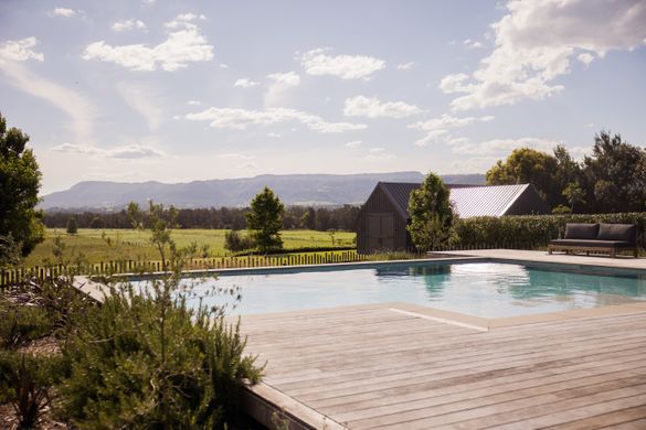 Linnaeus Farm, Berry 