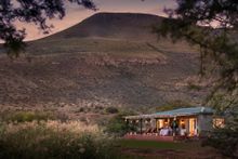 Sibella luxury suite with a view at Samara Karoo Reserve