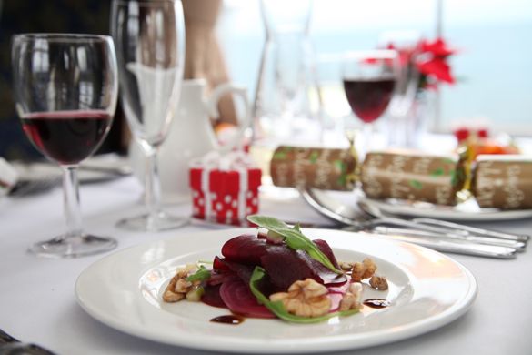 Pullman style dining