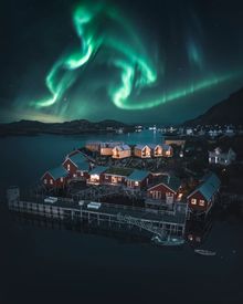 Hattvika Lodge Northern Lights