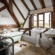 The bathroom at Undercastle Cottage