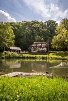 Undercastle Cottage from the fishing platform on the Hampshire Avon River