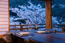 HOSHINOYA Kyoto_Sakura at dawn_Dining