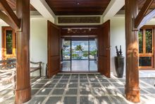 Infinity View - Entrance