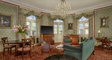Hotel Bristol