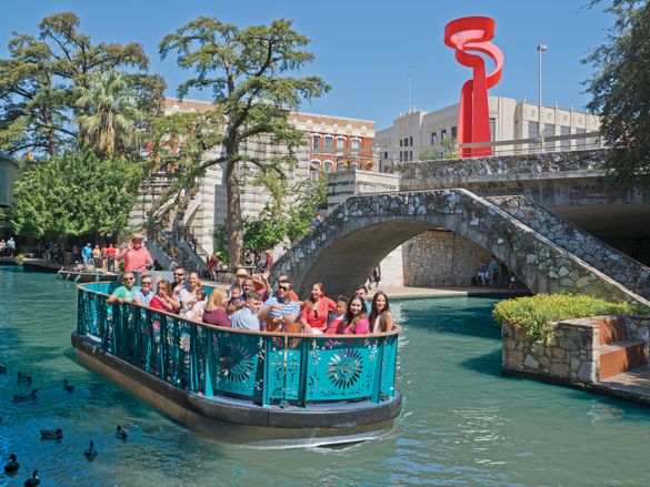The new San Antonio CityPASS® ticket includes a Go Rio River Cruise along the city’s famed River Walk. The new San Antonio CityPASS® ticket includes a Go Rio River Cruise along the city’s famed River Walk.
