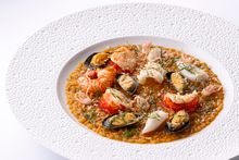 Les Fruits de Mer- Les Ambassadeurs