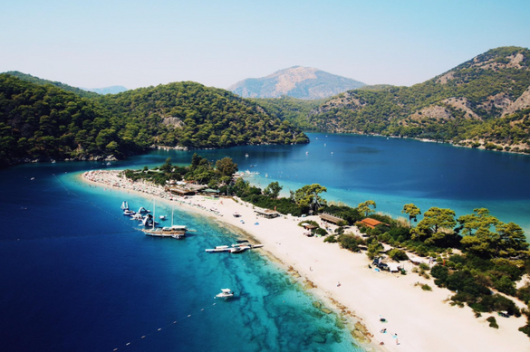 The Blue Lagoon in Turkey The Blue Lagoon in Turkey
