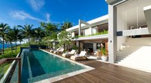 Malimbu Cliff Villa - View from the outside dining area