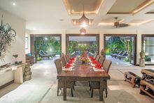 Villa Avalon Main House - Dining set up with view