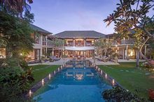Villa Avalon Main House - View across pool to villa