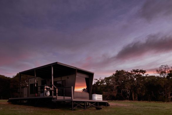 Heyscape cabin in Esperance