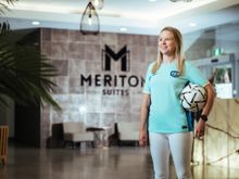  Fran Hurndall Meriton Suites