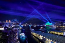 VividSydney2023_CircularQuay_LightsOn_CreditDestinationNSW_689