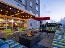 The 107-room Home2 Suites by Hilton Santa Rosa Beach offers convenient access to the pristine beaches in Topsail Hill Preserve State Park, and the nearby shopping and dining centers in Sandestin and Destin, Florida.