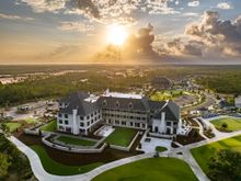 Guests of Camp Creek Inn, a 75-room boutique hotel overlooking Camp Creek golf course in Inlet Beach, Florida, enjoy 