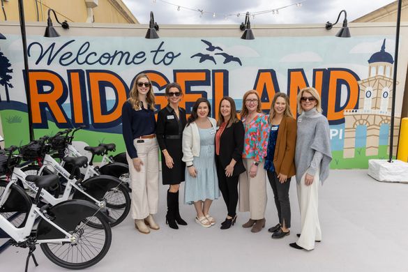 Explore Ridgeland Staff with New BikeShare, Mural and Visitors Center