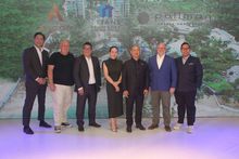 Signing of Pullman Mactan Cebu Hotel & Residences (from left): Accor - Chris Cho, Vice President Development, Singapore, Philippines, Japan, Korea, and Maldives; C9 Hotelworks - Bill Barnett, Managing Director; Tytans Properties Development - Gerard Tan, 