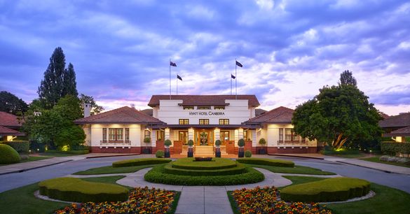 Hyatt Hotel Canberra - A Park Hyatt Hotel front entrance