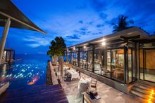 Aleenta Phuket - The Edge restaurant