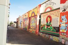 Balmy Alley murals