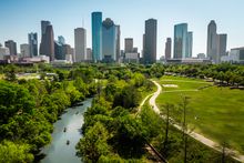 Houston_Skyline_Buffalo_Bayou_Regatta