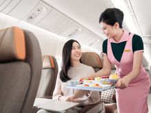 EVA Air's Premium Economy Class service has won numerous global awards and this year it was selected the 1st place in SKYTRAX's “Best Premium Economy Class Airline Catering” which is highly recognized by passengers.