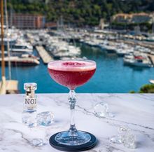 Fragrance-inspired cocktails at L'Équivoque