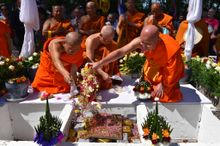 Wat Phra Singh UK Monks at the Si Ra Reuk Ceremony