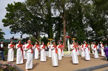 Thai Dancers Wat Phra Singh UK at the celebrations