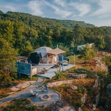 Bolt Farm Treehouse in Whitwell credit Chris Funk