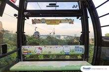 Singapore Cable Car x Hello Kitty_Flowers Cabin Design