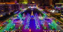 Holiday Lights at Columbus Commons in Columbus, Ohio