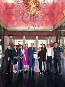 With the team of Sofitel Singapore Sentosa Resort & Spa is Cavaliere Giovanni Viterale (middle) receiving the certification from Ms Hooi Kim Yeap, Auditor, Control Union Singapore Pte Ltd