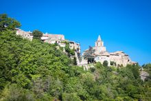 On Foot Holidays - Northern Provence - Venasque