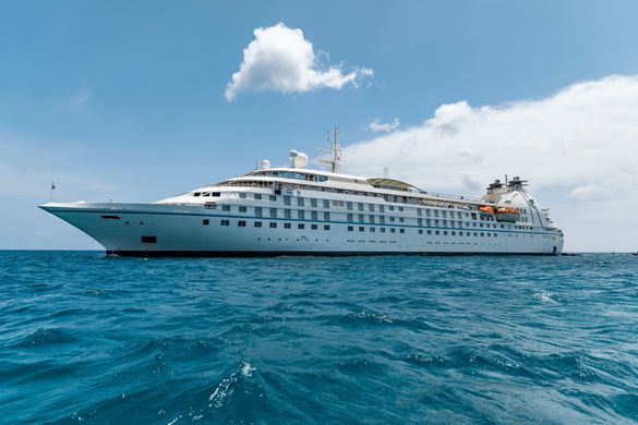 Windstar's Star Pride sails in the Caribbean