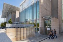 The Art Institute of Chicago, Modern Wing Entrance