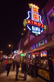 Neon sign displaying BB Kings Blues Club on Beale Street in Memphis.