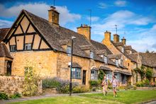 Walking in the Cotswolds