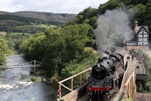 Berwyn Station am River Dee, Nordwales