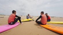 Cours de surf sur l'île d'Oléron