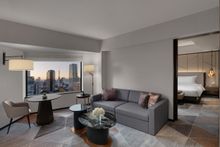 Club InterContinental Sora Suite_Living room