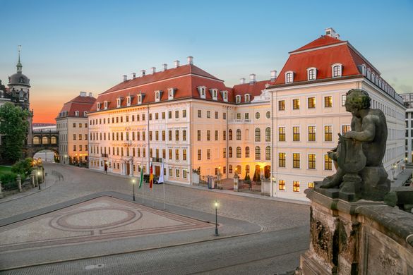 Hotel Taschenbergpalais Kempinski Dresden Hotel Taschenbergpalais Kempinski Dresden