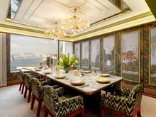 Island Shangri-La's newly renovated stylish suites feature spectacular view of the harbour or overlooking a lively city